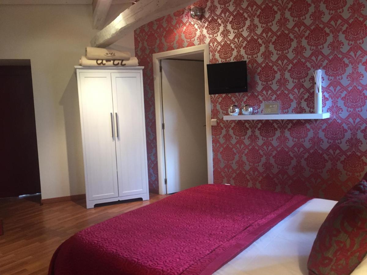 B&B A Ti Valderrey 外观 照片